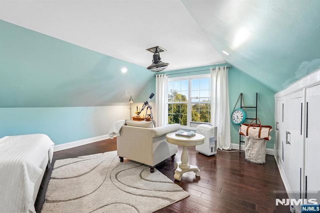 42 Emeline Drive, Hawthorne, NJ 07506