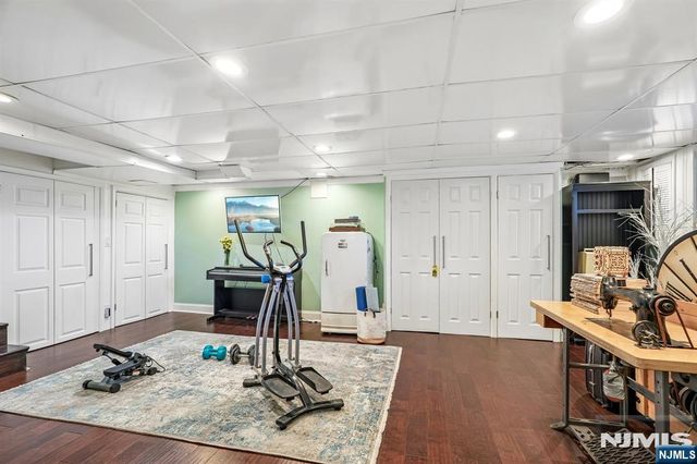 42 Emeline Drive, Hawthorne, NJ 07506