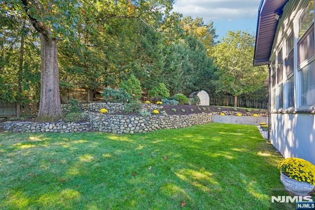 42 Emeline Drive, Hawthorne, NJ 07506