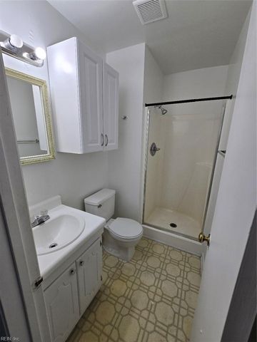 5710 Brandon BLVD, Virginia Beach, VA 23464