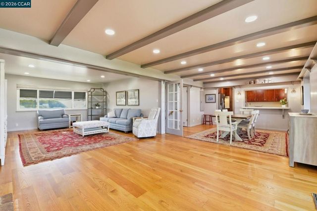 4370 Sandmound Blvd, Oakley, CA 94561