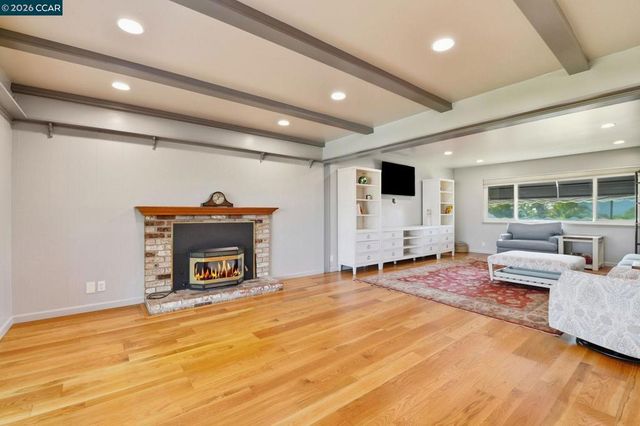 4370 Sandmound Blvd, Oakley, CA 94561