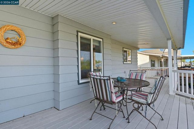 4370 Sandmound Blvd, Oakley, CA 94561