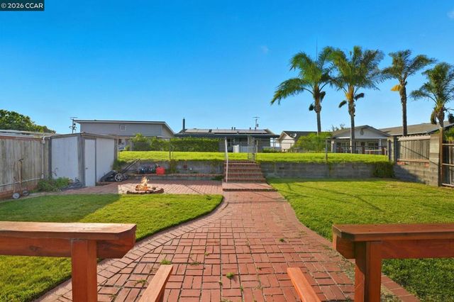 4370 Sandmound Blvd, Oakley, CA 94561