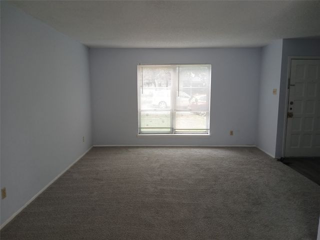 12109 Bishop Drive, Balch Springs, TX 75180