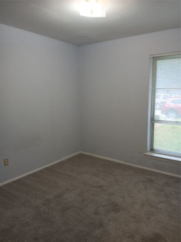 12109 Bishop Drive, Balch Springs, TX 75180