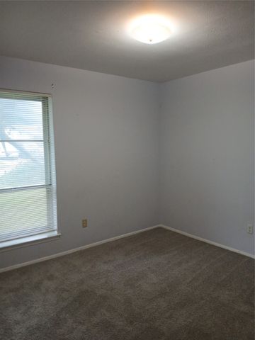 12109 Bishop Drive, Balch Springs, TX 75180