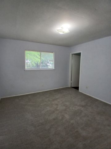 12109 Bishop Drive, Balch Springs, TX 75180