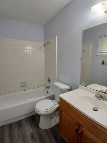12109 Bishop Drive, Balch Springs, TX 75180