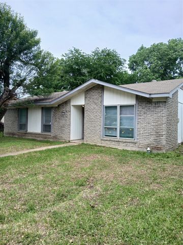 12109 Bishop Drive, Balch Springs, TX 75180
