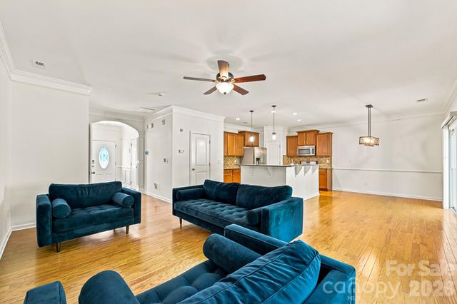 3922 Northerly Island Court, Gastonia, NC 28056
