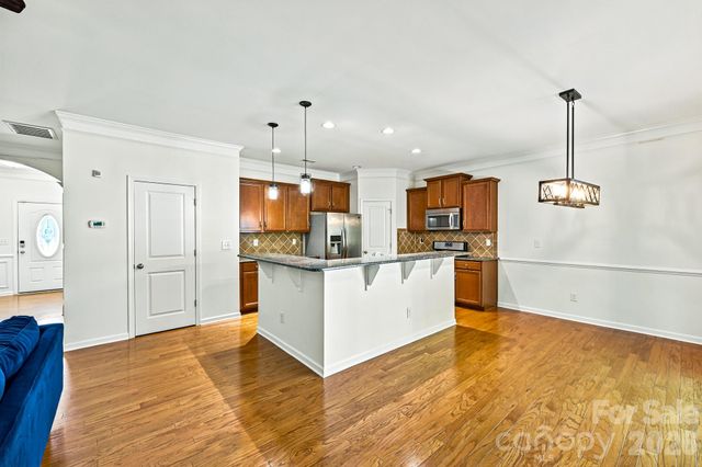 3922 Northerly Island Court, Gastonia, NC 28056