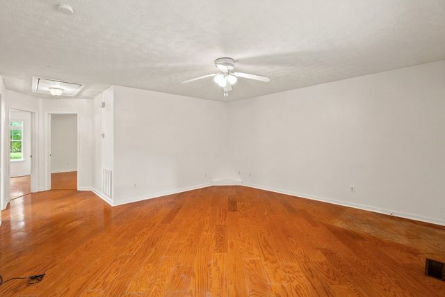 164 Stoops Way, Rocky Face, GA 30740