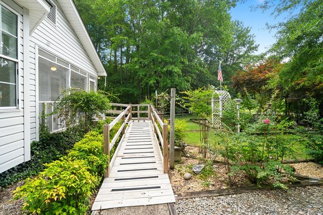 164 Stoops Way, Rocky Face, GA 30740