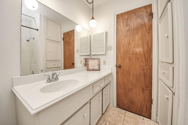 22419 Smokey Hill Drive, Katy, TX 77450