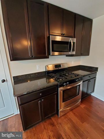 10510 WOODLAND DR, Fredericksburg, VA 22407