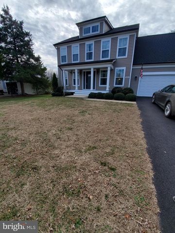 10510 WOODLAND DR, Fredericksburg, VA 22407