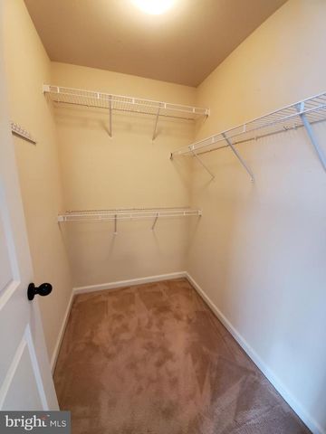 10510 WOODLAND DR, Fredericksburg, VA 22407