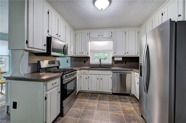 131 Raquel Drive NW, Marietta, GA 30064
