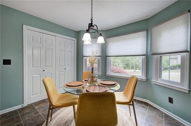 131 Raquel Drive NW, Marietta, GA 30064