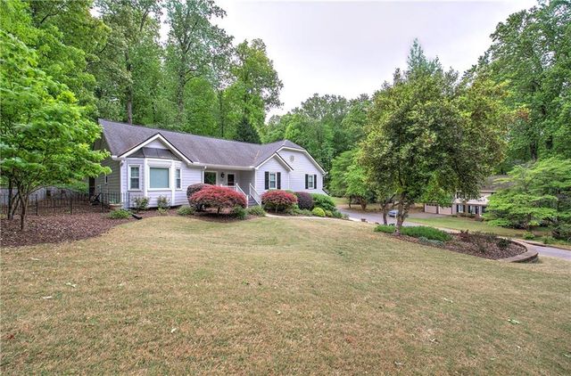 131 Raquel Drive NW, Marietta, GA 30064