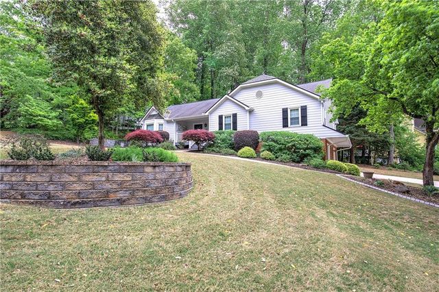 131 Raquel Drive NW, Marietta, GA 30064
