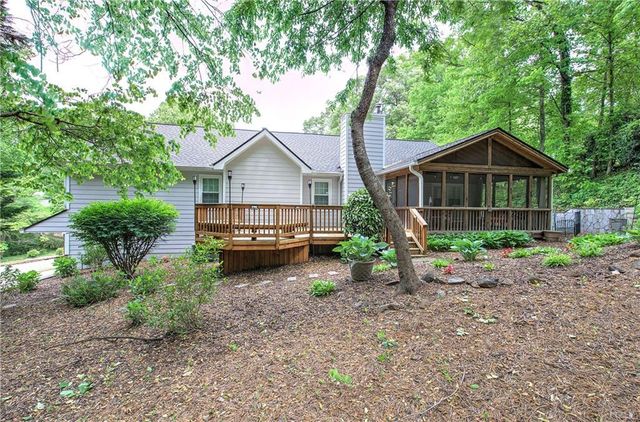 131 Raquel Drive NW, Marietta, GA 30064