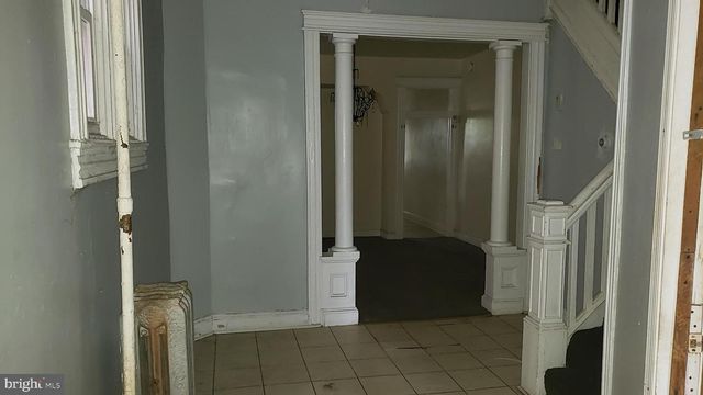 2215 MOUNT HOLLY ST, Baltimore, MD 21216