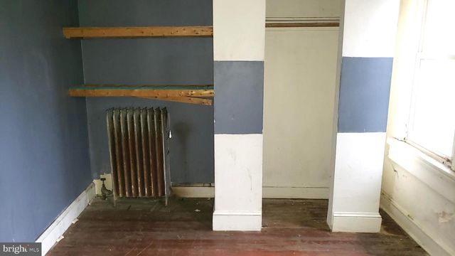 2215 MOUNT HOLLY ST, Baltimore, MD 21216