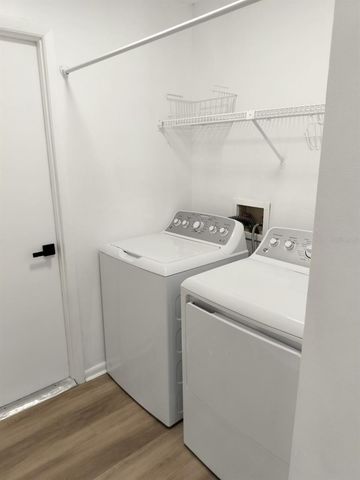 3403 BLOOMINGDALE OAKS DRIVE, Valrico, FL 33596