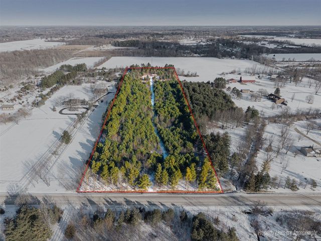 8110 Calkins Road, Flushing, MI 48433