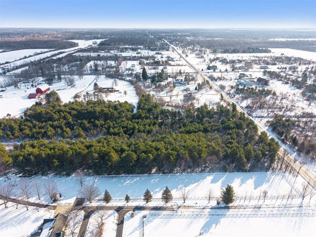 8110 Calkins Road, Flushing, MI 48433