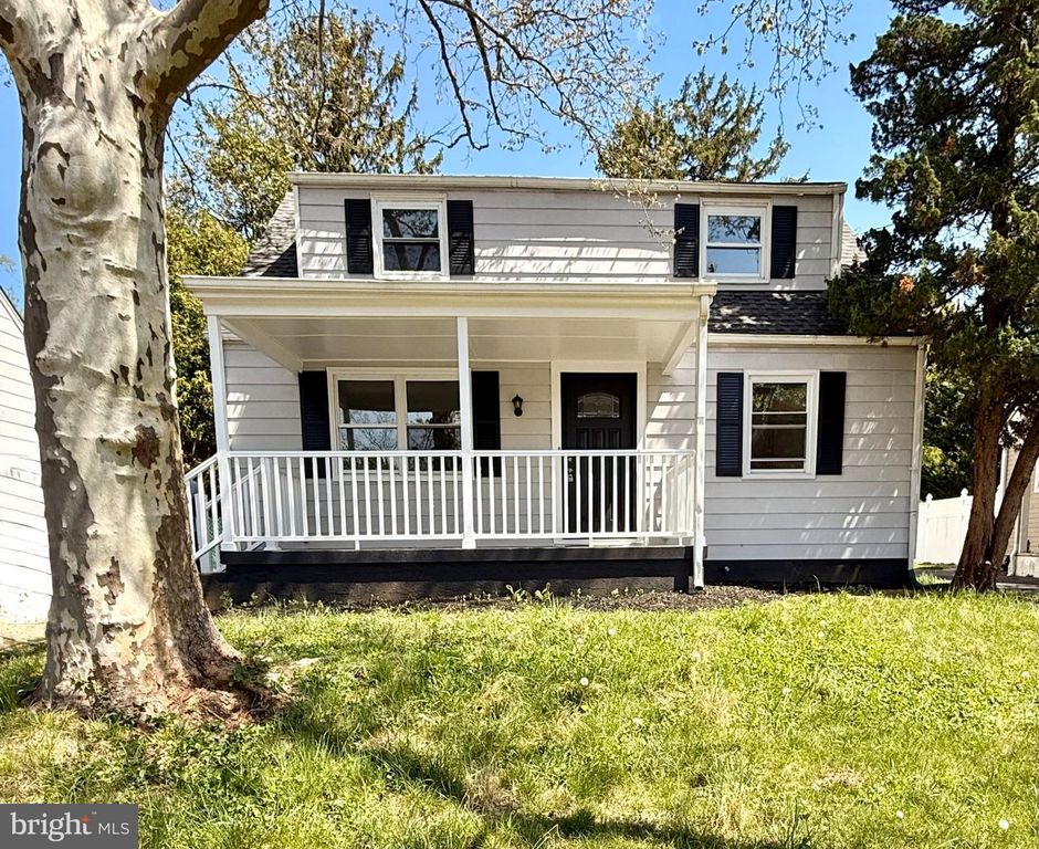 4 LLEWELLYN PL, Hamilton, NJ 08620