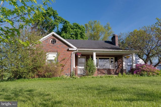 4330 PARADISE RD, Dover, PA 17315