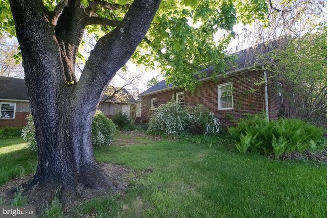 4330 PARADISE RD, Dover, PA 17315
