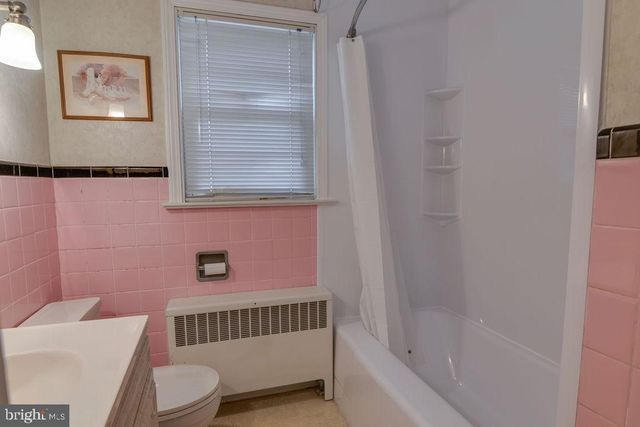 4330 PARADISE RD, Dover, PA 17315