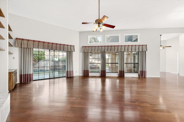 4430 Sherre Drive NE, Albuquerque, NM 87111