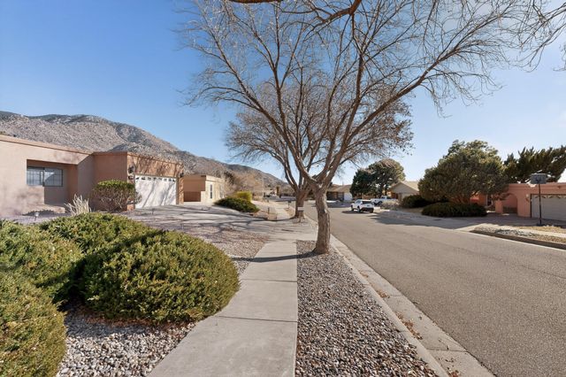 4430 Sherre Drive NE, Albuquerque, NM 87111