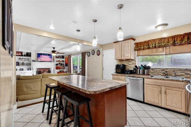 33 Club Grounds South Drive, Black Jack, MO 63033