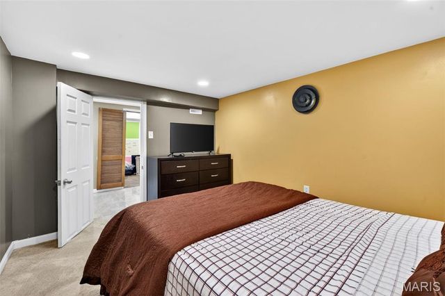 33 Club Grounds South Drive, Black Jack, MO 63033