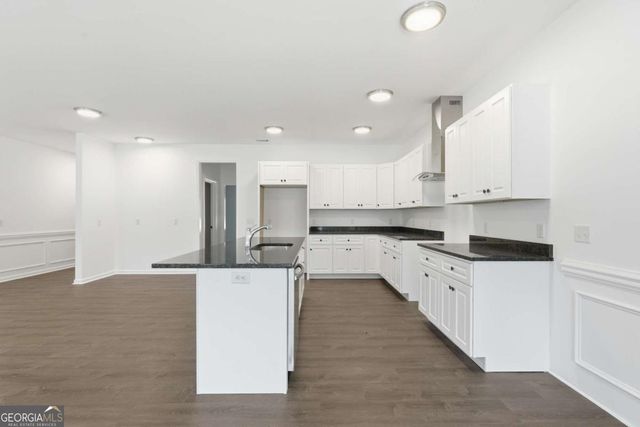 124 Wright Street, Savannah, GA 31408