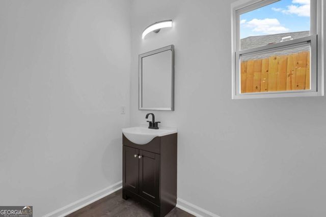 124 Wright Street, Savannah, GA 31408