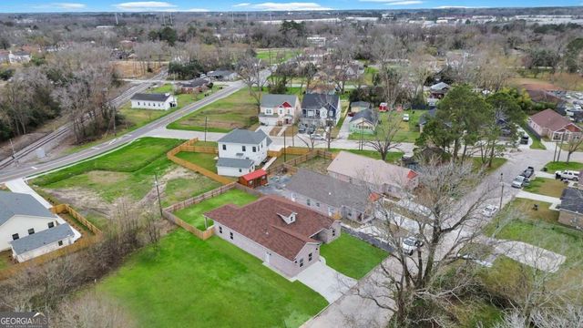 124 Wright Street, Savannah, GA 31408