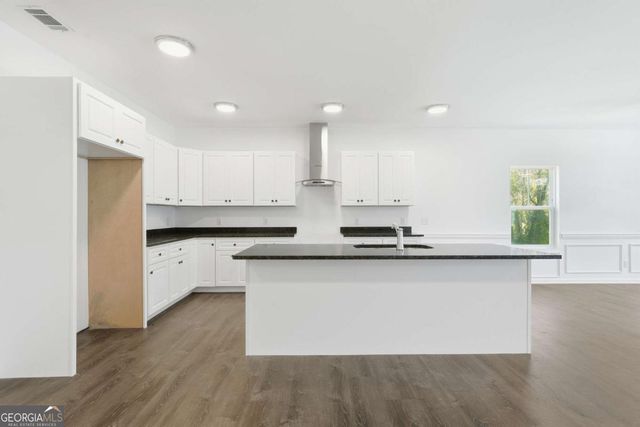 124 Wright Street, Savannah, GA 31408