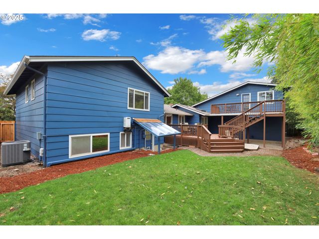 1332 JEPPESEN Ave, Eugene, OR 97401
