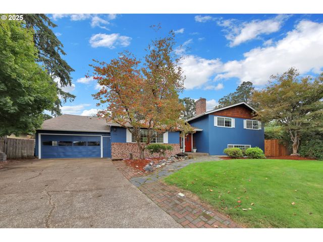 1332 JEPPESEN Ave, Eugene, OR 97401