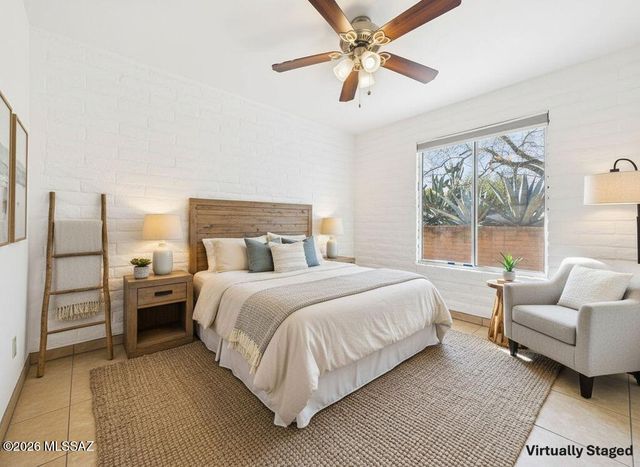 10501 E Calle Del Este, Tucson, AZ 85748