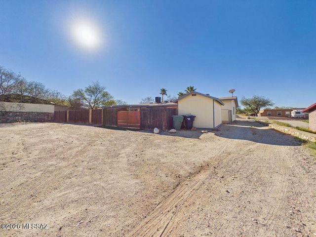 10501 E Calle Del Este, Tucson, AZ 85748