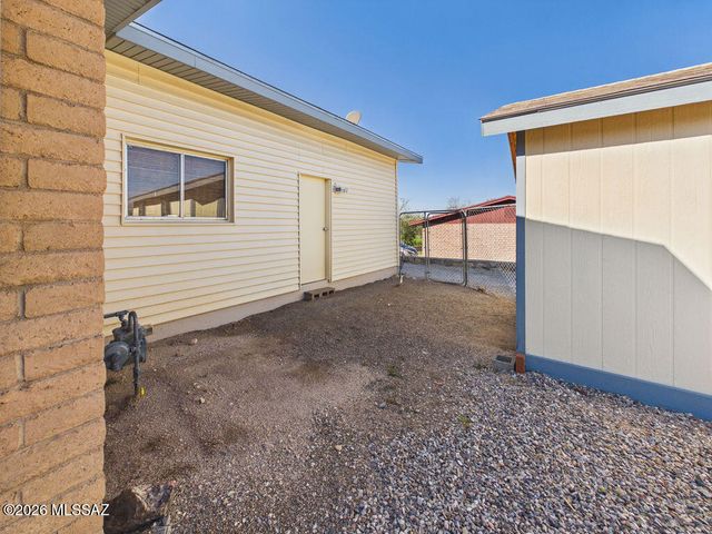 10501 E Calle Del Este, Tucson, AZ 85748