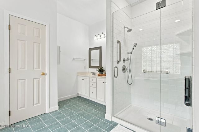 8712 Sedgley Drive, Wilmington, NC 28412